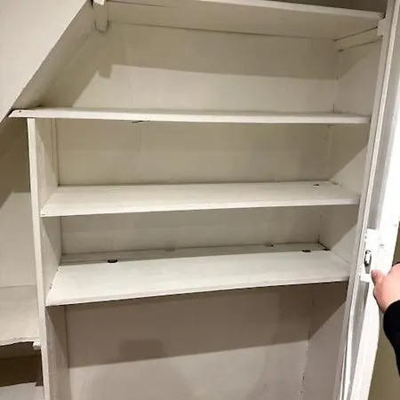 La Golden Apartment *