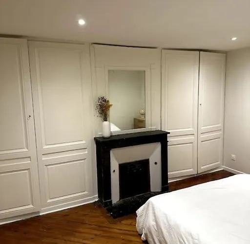 La Golden Apartment *